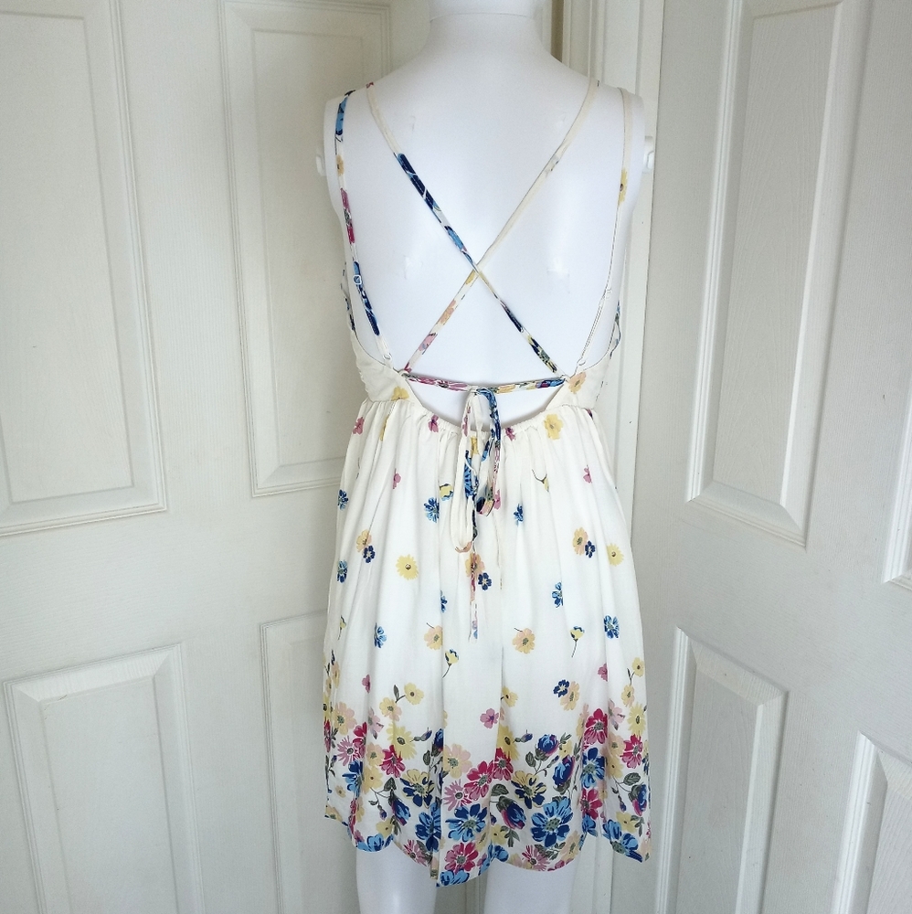 Lunik Ivory Spring Dress - Picture 5 of 8